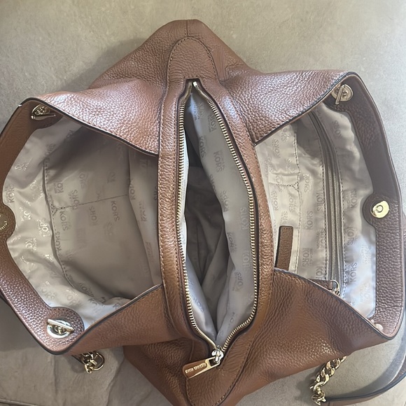 MK Cognac Purse - Picture 6 of 7